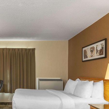 Comfort Inn Swift Current Kültér fotó