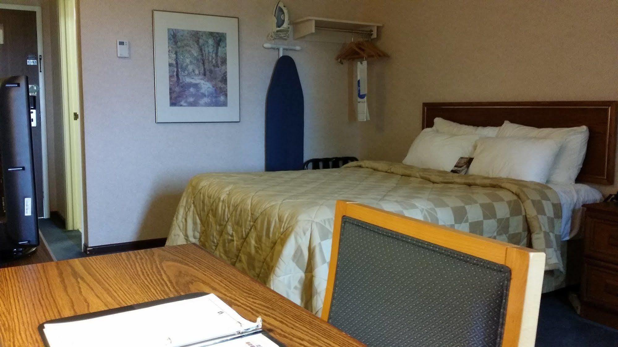 Comfort Inn Swift Current Kültér fotó