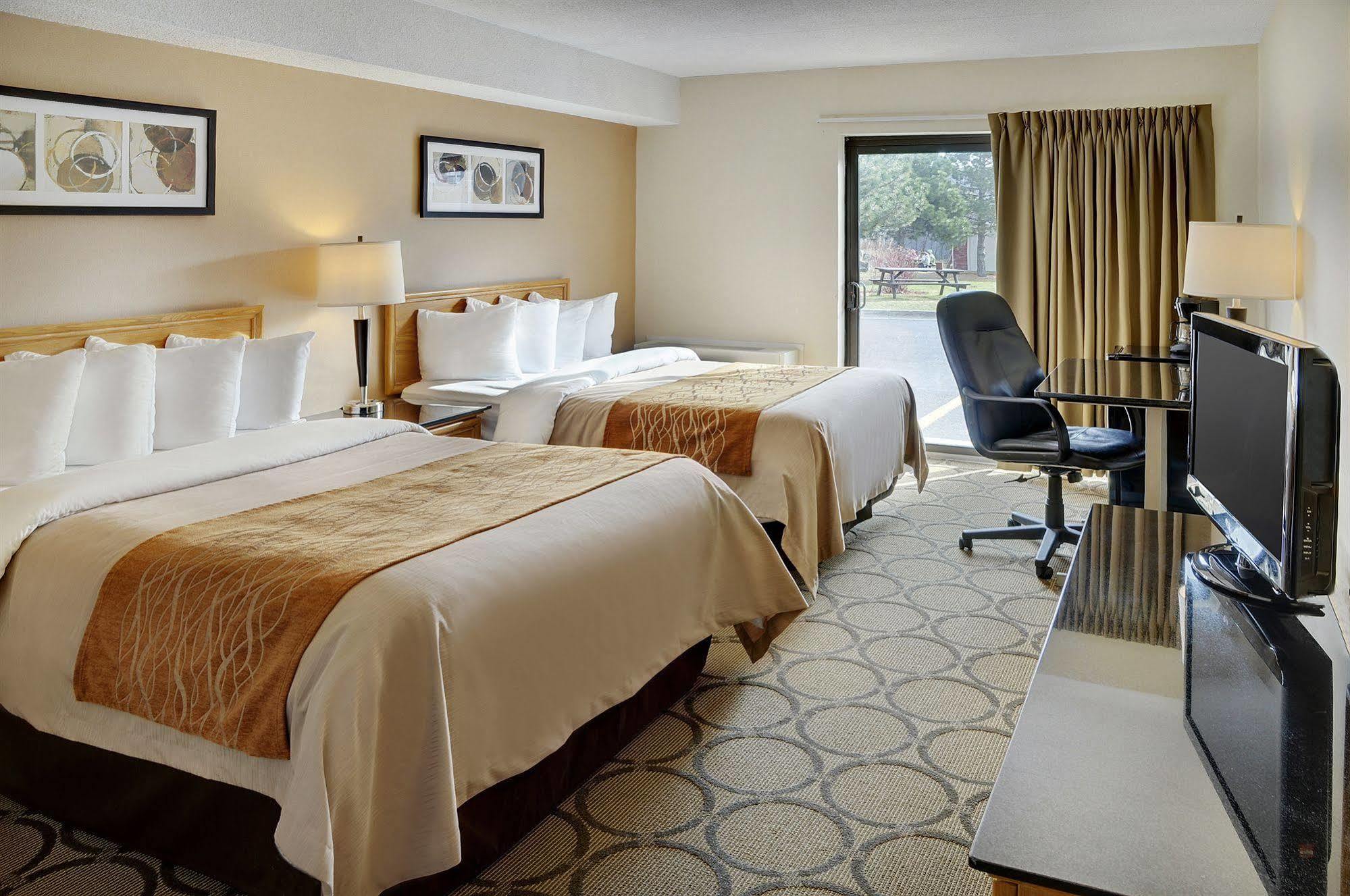 Comfort Inn Swift Current Kültér fotó